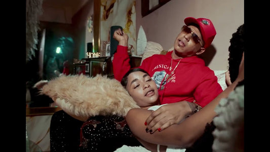Video Oficial: MICHAEL LIBRA - TU ERE MI PELUCHE 🧸 featuring Dominican Made 2000 Pesos Dominicano Rose Collection