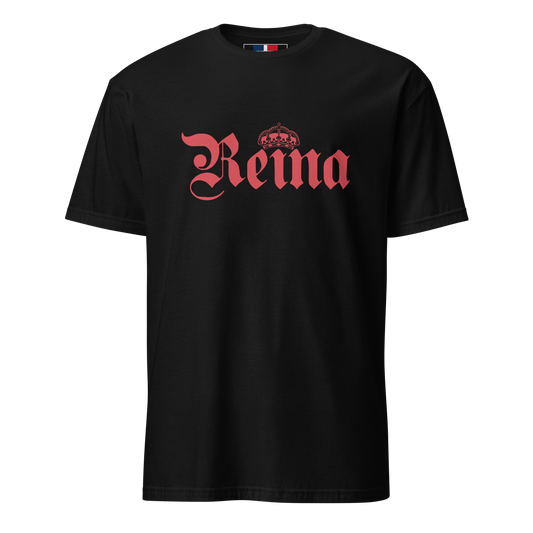 Reina Dominican T-Shirt  - 2020 - DominicanGirlfriend.com - Frases Dominicanas - República Dominicana Lifestyle Graphic T-Shirts Streetwear & Accessories - New York - Bronx - Washington Heights - Miami - Florida - Boca Chica - USA - Dominican Clothing