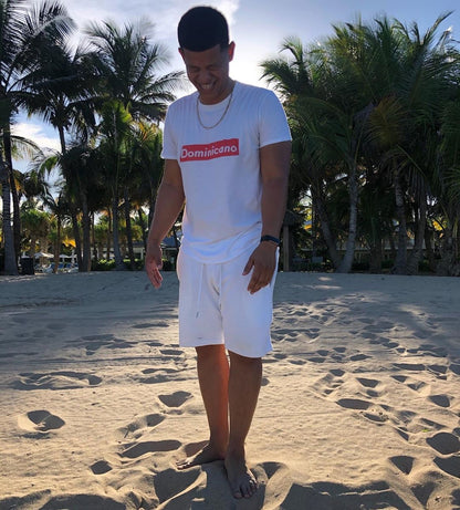 Dominicano T-Shirt  - 2020 - DominicanGirlfriend.com - Frases Dominicanas - República Dominicana Lifestyle Graphic T-Shirts Streetwear & Accessories - New York - Bronx - Washington Heights - Miami - Florida - Boca Chica - USA - Dominican Clothing