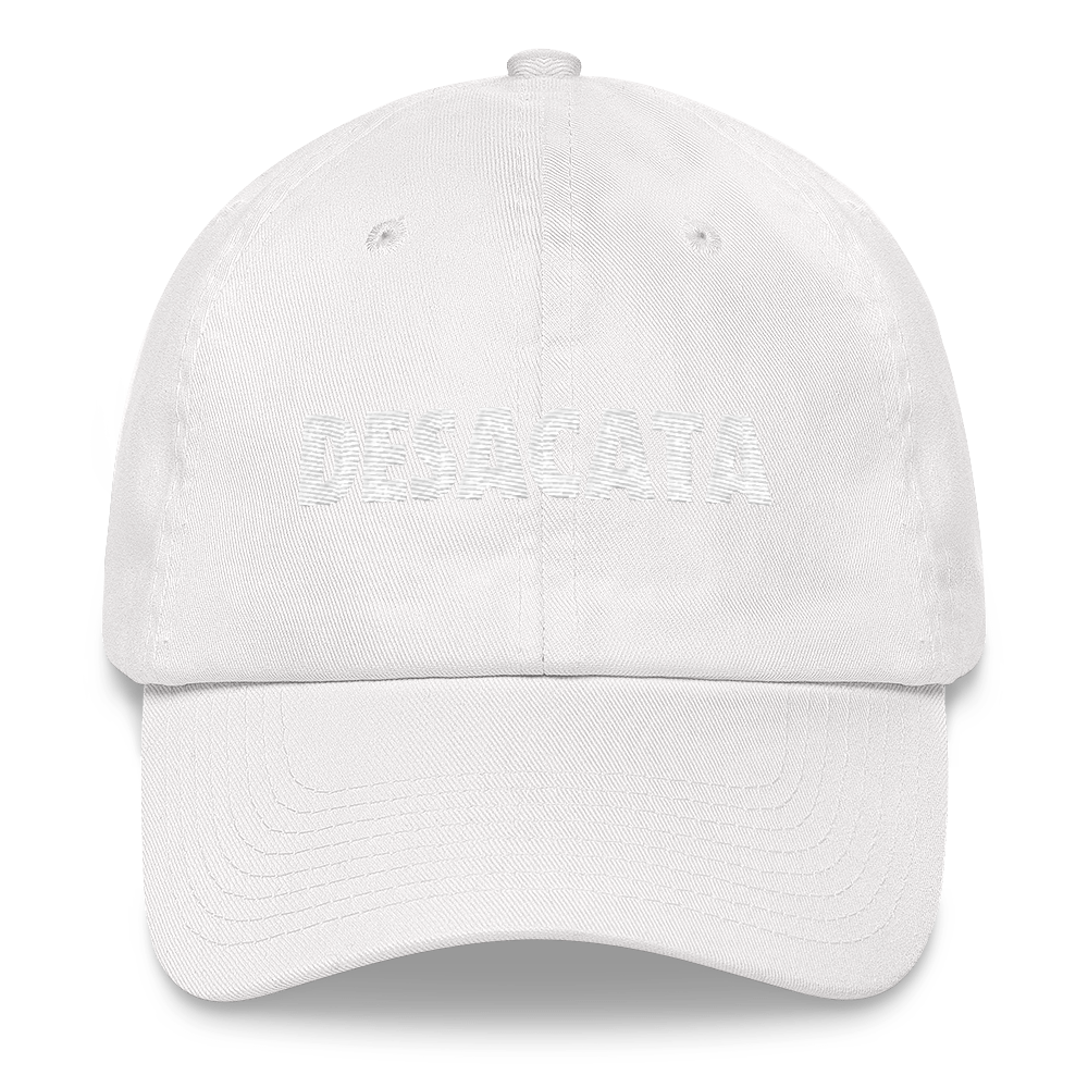 Desacata Dad Hat  - 2020 - DominicanGirlfriend.com - Frases Dominicanas - República Dominicana Lifestyle Graphic T-Shirts Streetwear & Accessories - New York - Bronx - Washington Heights - Miami - Florida - Boca Chica - USA - Dominican Clothing